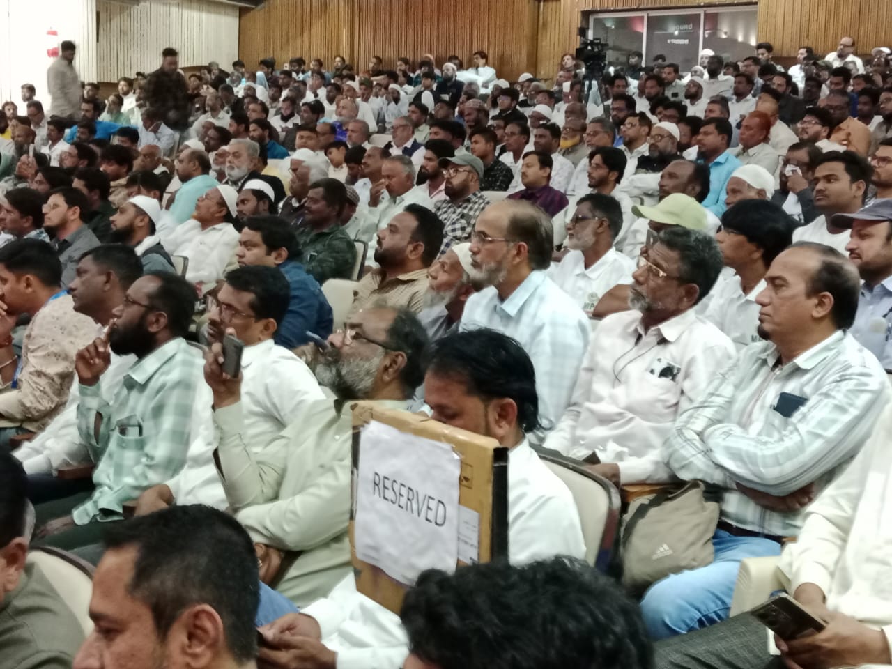 A large and attentive audience at the MPJ National Convention